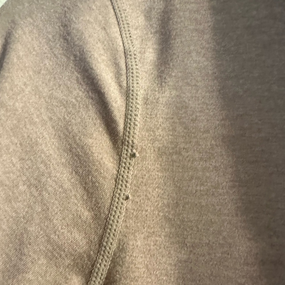 Vuori Dusty Pink Hoodie - Picture 4 of 4